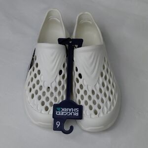 Rugged Shark Kids White Water Shoes Sz 6 Big Boy